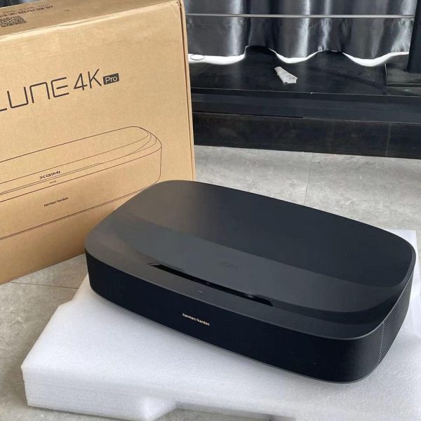 Máy Chiếu XGIMI LUNE 4K Pro Like New