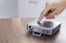 Tiêu chí đánh giá máy chiếu mini giá rẻ tốt nhất
