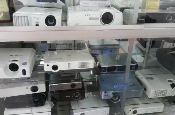 Mua Máy Chiếu cũ Full HD ở đâu tốt nhất?